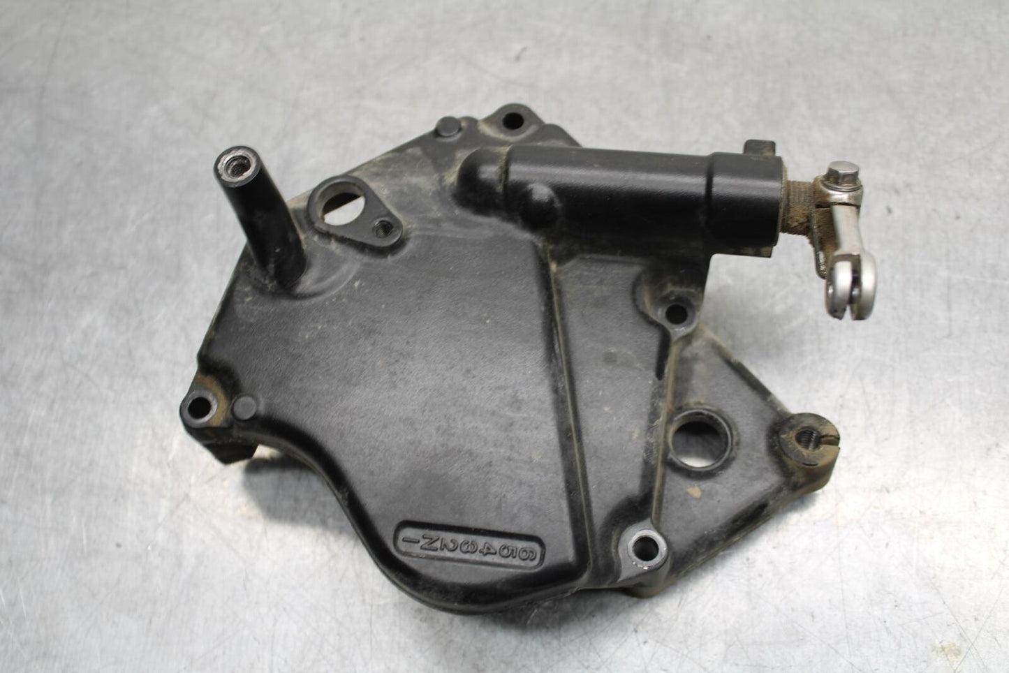 09-16 SUZUKI GSXR1000 ENGINE SPROCKET COVER BB642