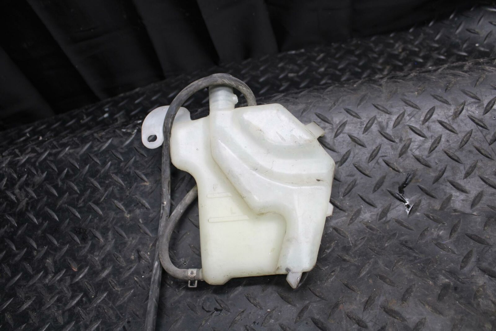 03 SUZUKI SV650S COOLANT WATER TANK RESERVOIR BOTTLE 17910-17G00 BB219