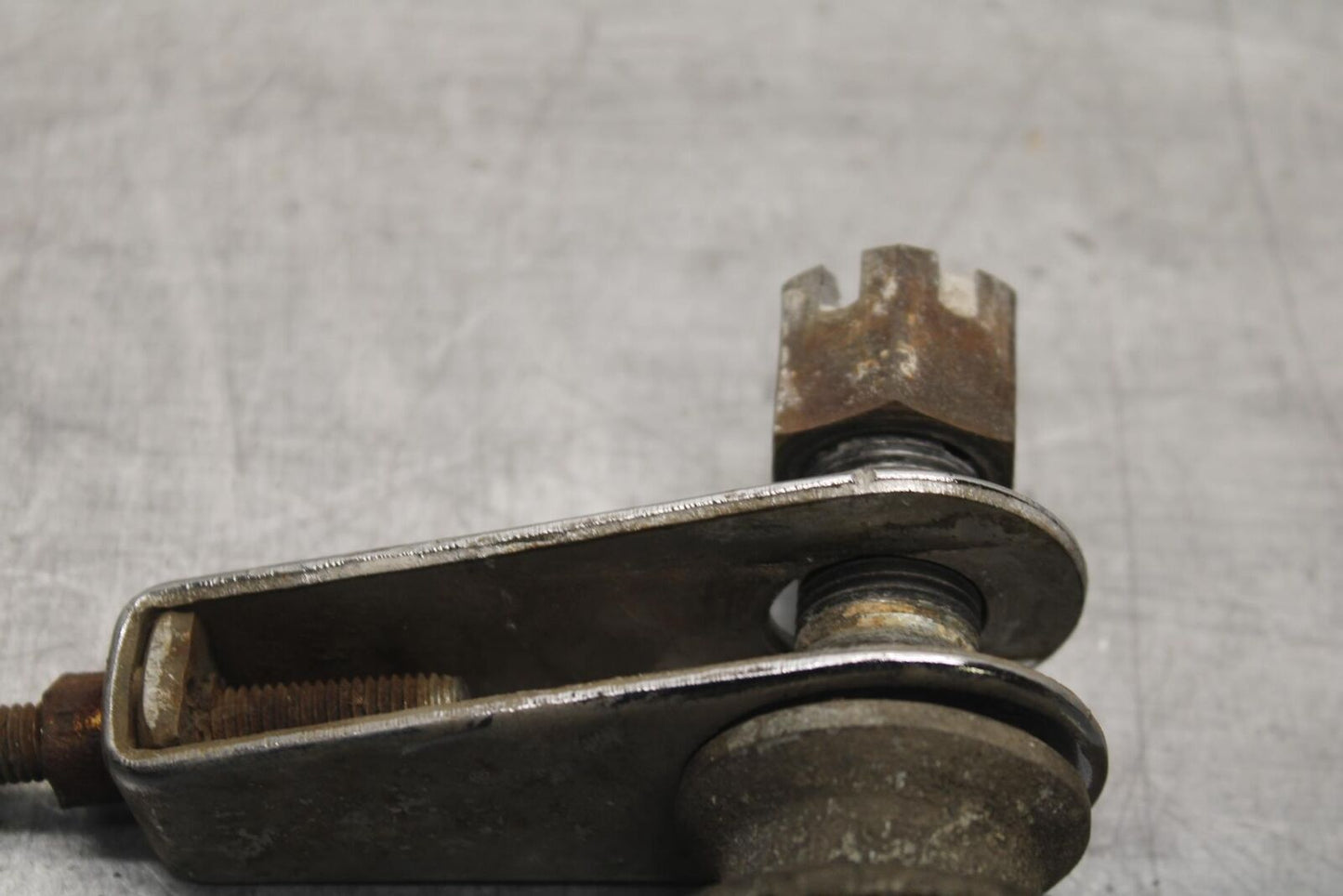 80-83 SUZUKI GS750E REAR AXLE BACK WHEEL RIM PIVOT BOLT AXEL BB82