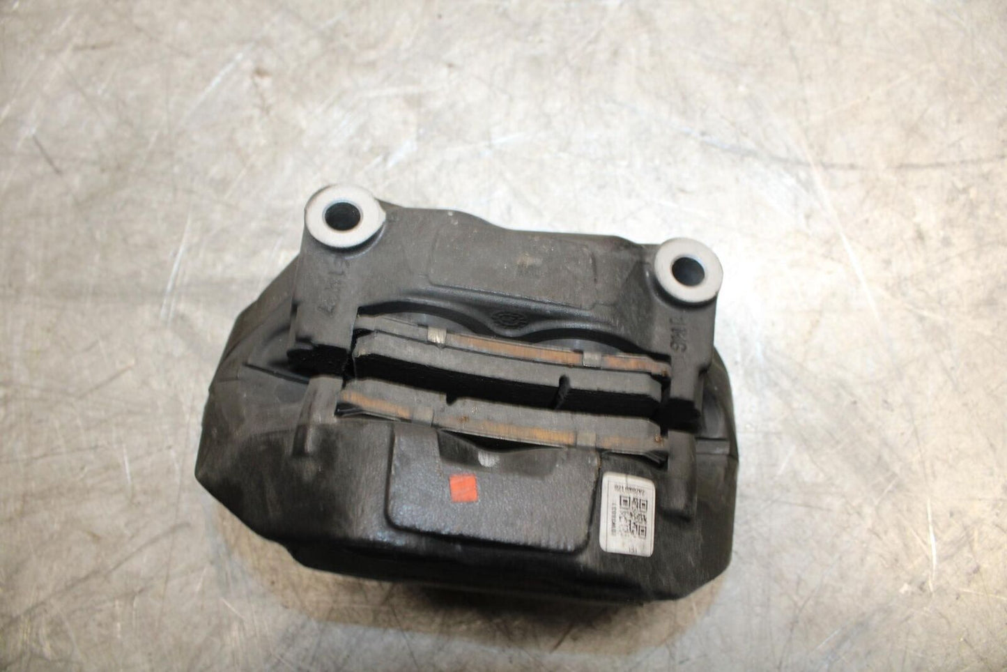 22-23 HUSQVARNA SVARTPILEN 401 FRONT BRAKE CALIPER BB541