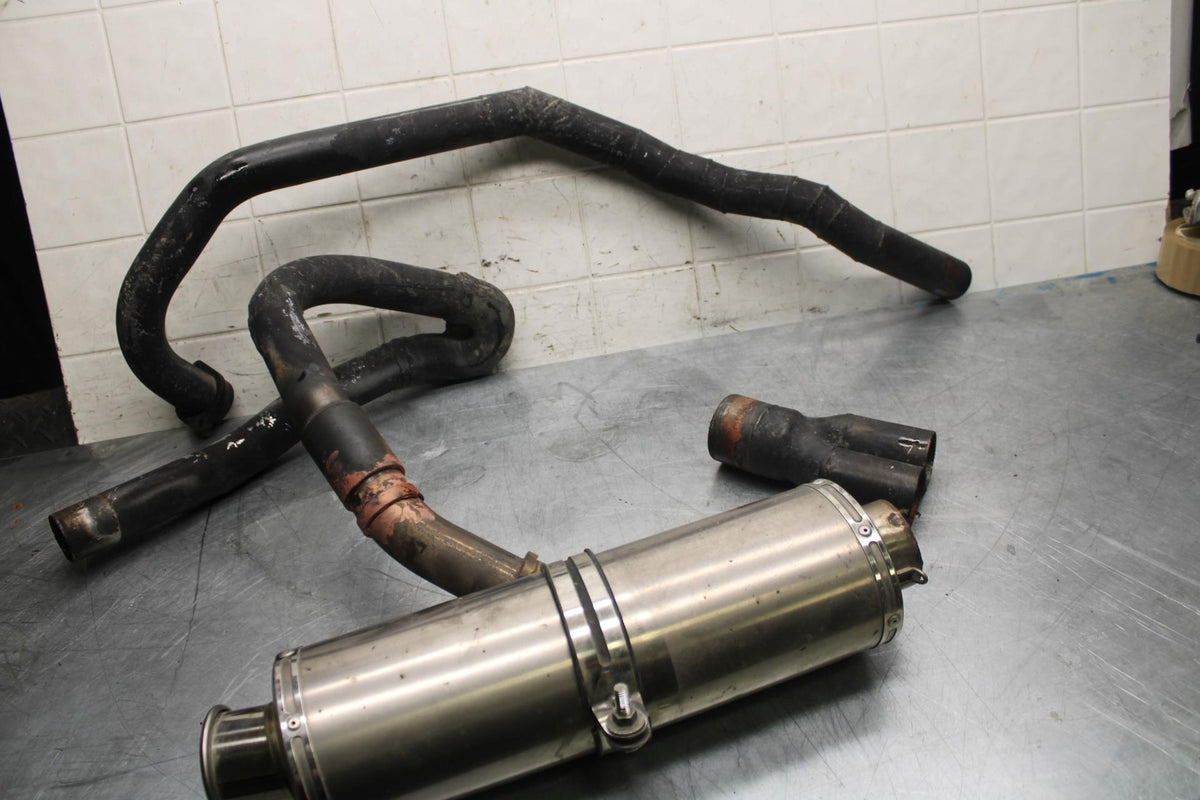 1998 Suzuki TL1000S AFTERMARKET FULL EXHAUST SYSTEM HEADERS PIPE MUFFLER BB508