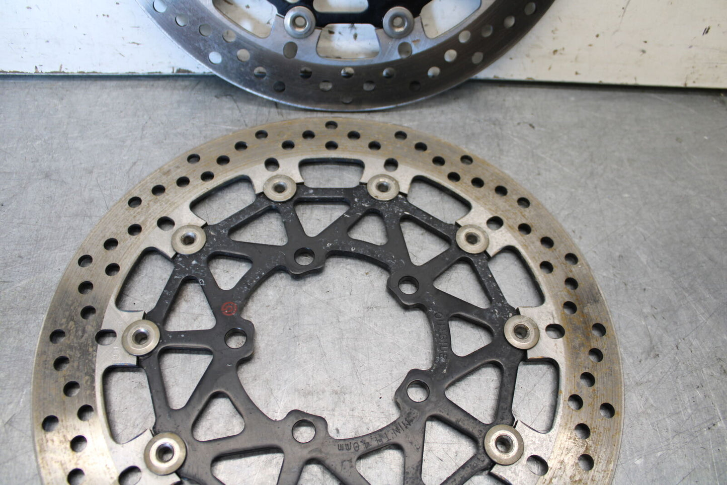 19-21 TRIUMPH SPEED TWIN 1200 FRONT LEFT RIGHT BRAKE ROTORS DISCS T2024400 BB653