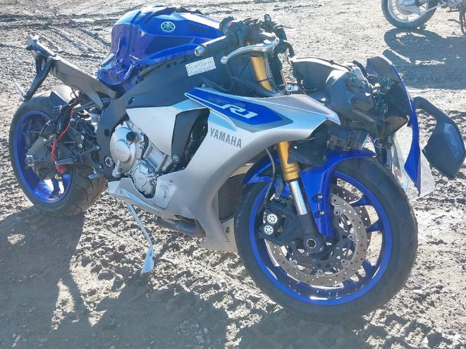 2015 YAMAHA YZFR1