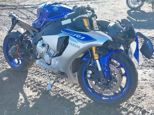2015 YAMAHA YZFR1