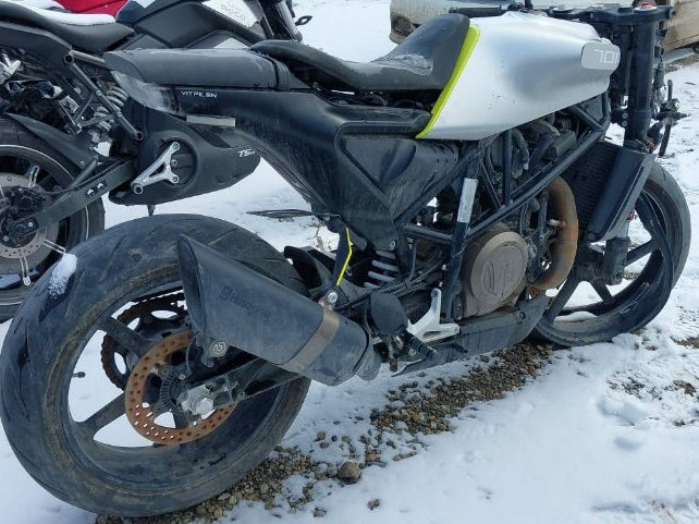 2018 HUSQVARNA VITPILEN 701