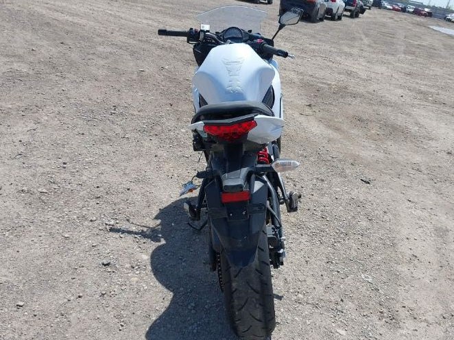 2013 KAWASAKI EX650 F