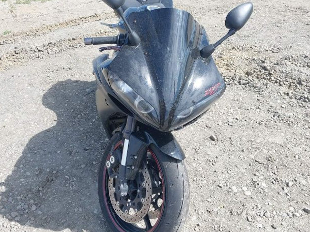 2005 YAMAHA YZFR1