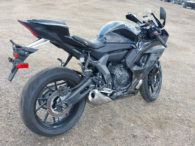 2025 YAMAHA YZFR7 BLK