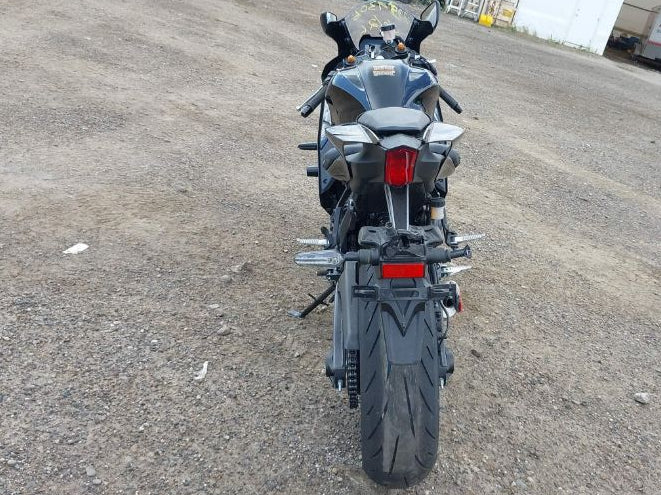 2025 YAMAHA YZFR7 BLK