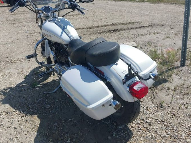 2008 HARLEY-DAVIDSON XL1200 C