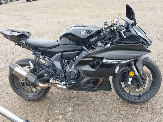 2024 YAMAHA YZFR7