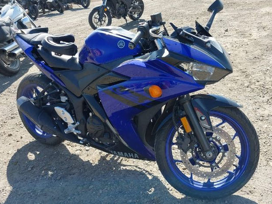 2018 YAMAHA YZFR3 A BLUE