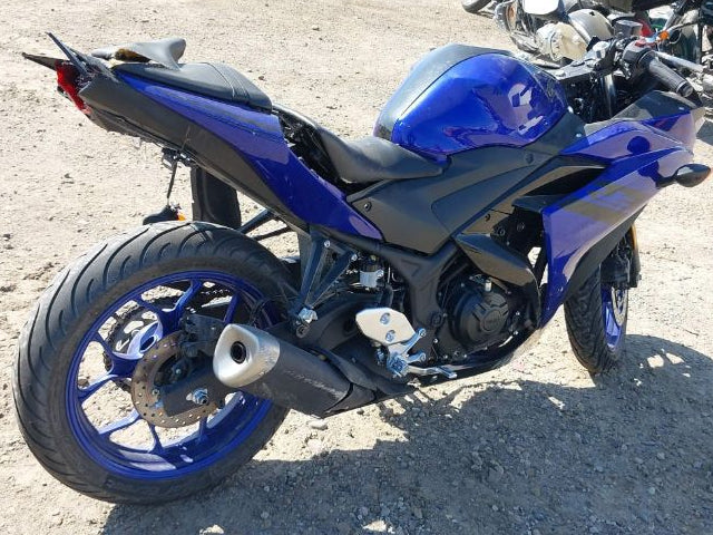 2018 YAMAHA YZFR3 A BLUE