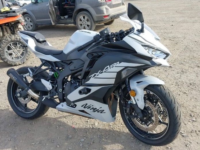 2025 KAWASAKI ZX400 S
