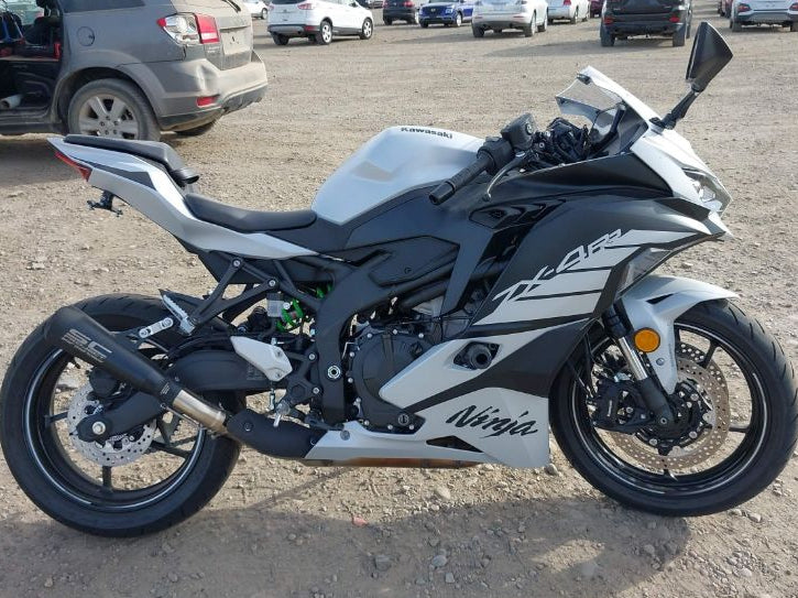2025 KAWASAKI ZX400 S