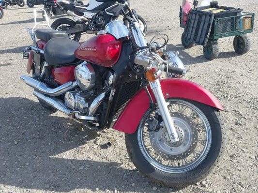 2015 HONDA VT750