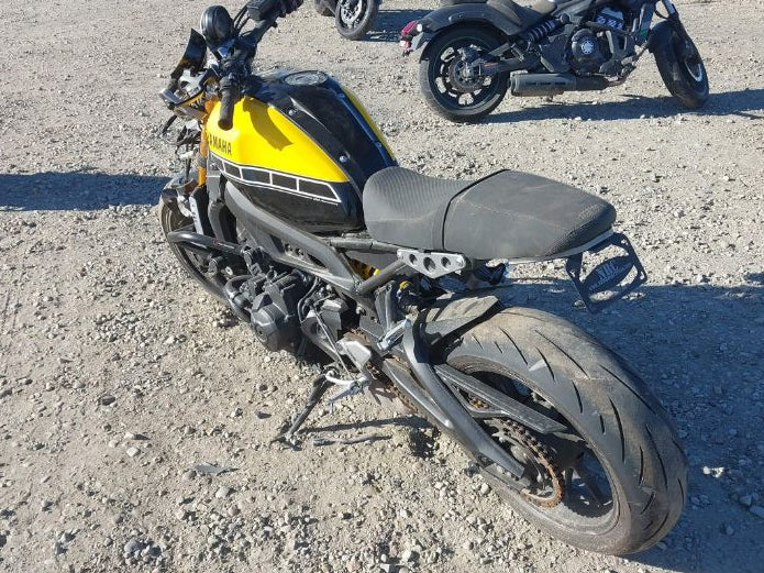 2016 YAMAHA XSR900