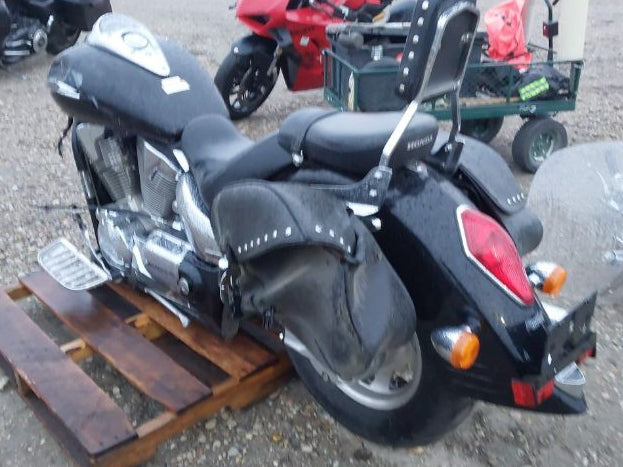 2007 HONDA VTX1300 T