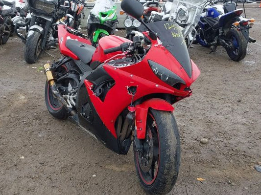 2005 YAMAHA YZFR6 SB