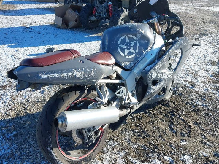 2001 SUZUKI GSX-R750
