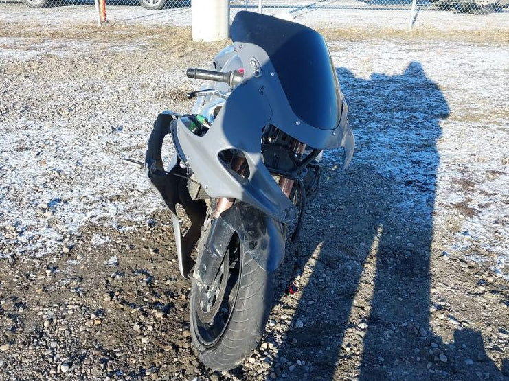 2001 SUZUKI GSX-R750