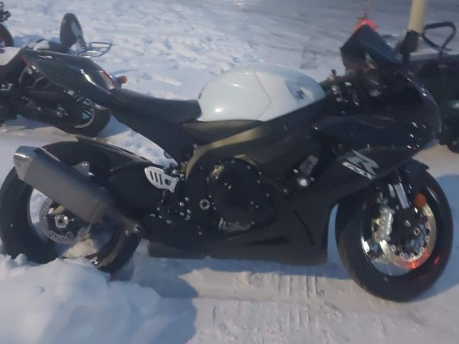 2015 SUZUKI GSX-R600