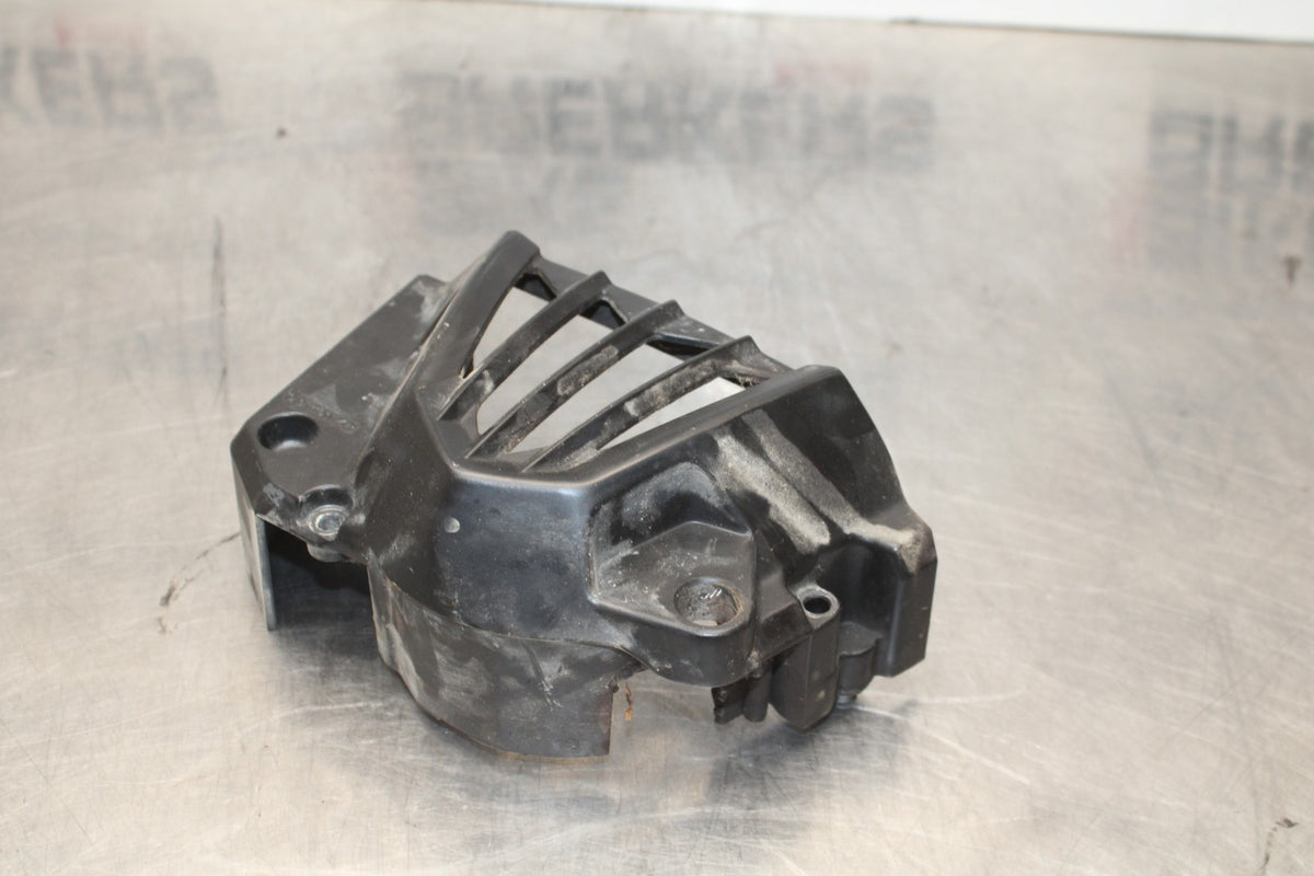 09 KAWASAKI NINJA 250R ENGINE SPROCKET COVER BB824