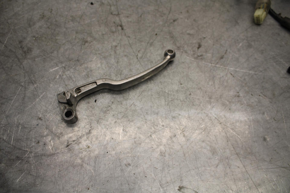 2015 Yamaha YZF R3 LEFT HANDLEBAR CLIPON CLUTCH LEVER BB526