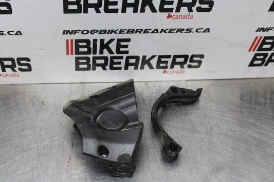 22-25 YAMAHA YZF R7 ENGINE SPROCKET COVER BB769