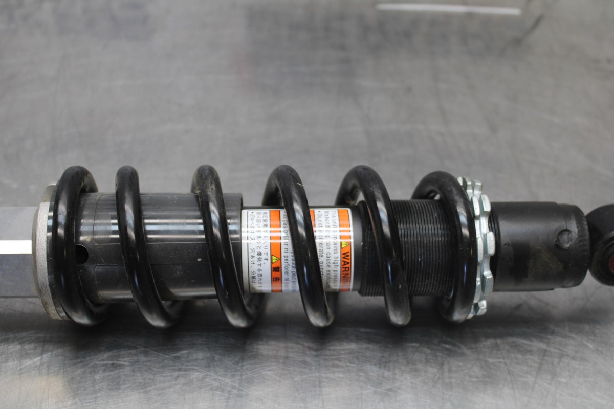 25 KAWASAKI Z900 REAR BACK SHOCK ABSORBER SUSPENSION BB928