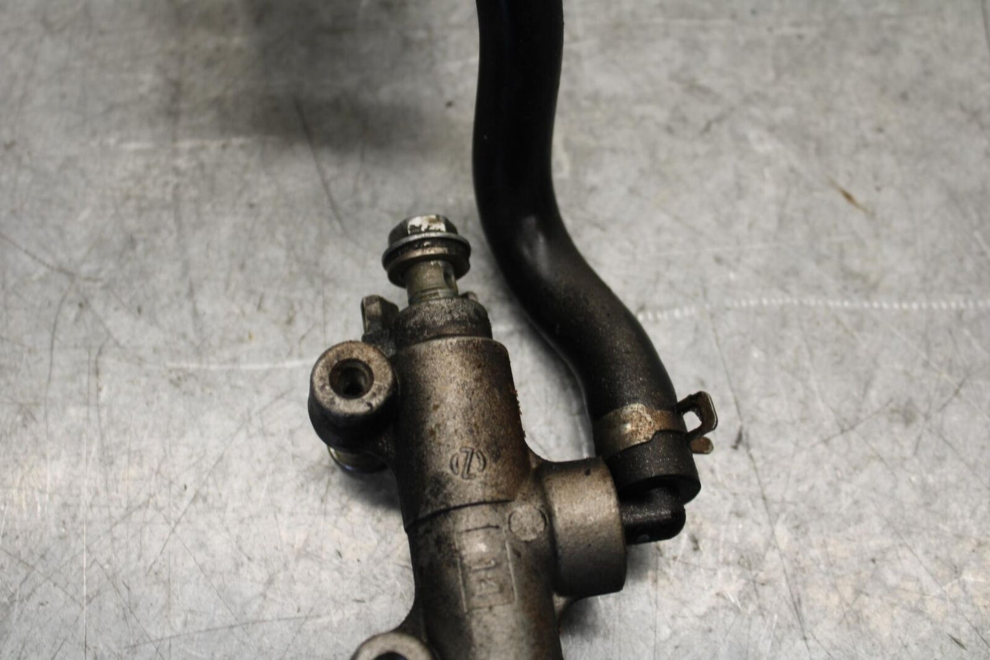 08-10 SUZUKI GSXR750 REAR BACK BRAKE MASTER CYLINDER W RESERVOIR BB58
