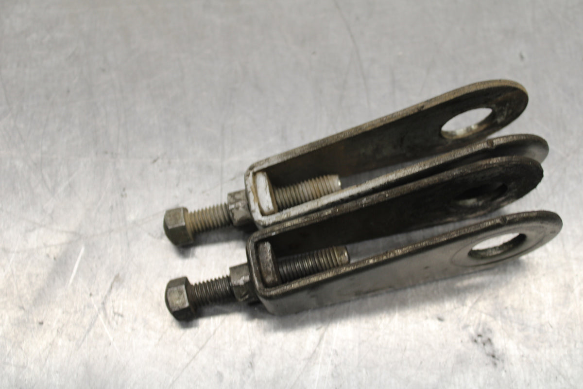 78 SUZUKI GS550E SWINGARM CHAIN TENSIONER ADJUSTMENT BRACKETS  BB133