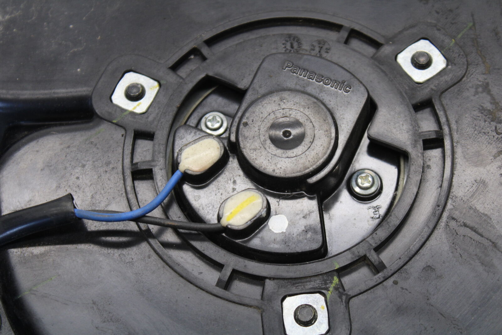 18-23 KAWASAKI NINJA 400 ENGINE RADIATOR COOLING FAN BB660