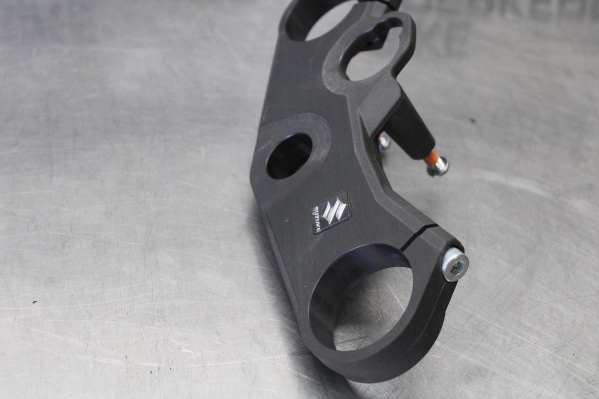 15-26 SUZUKI GSXR600 FORKS UPPER TRIPLE TREE CLAMP BB888