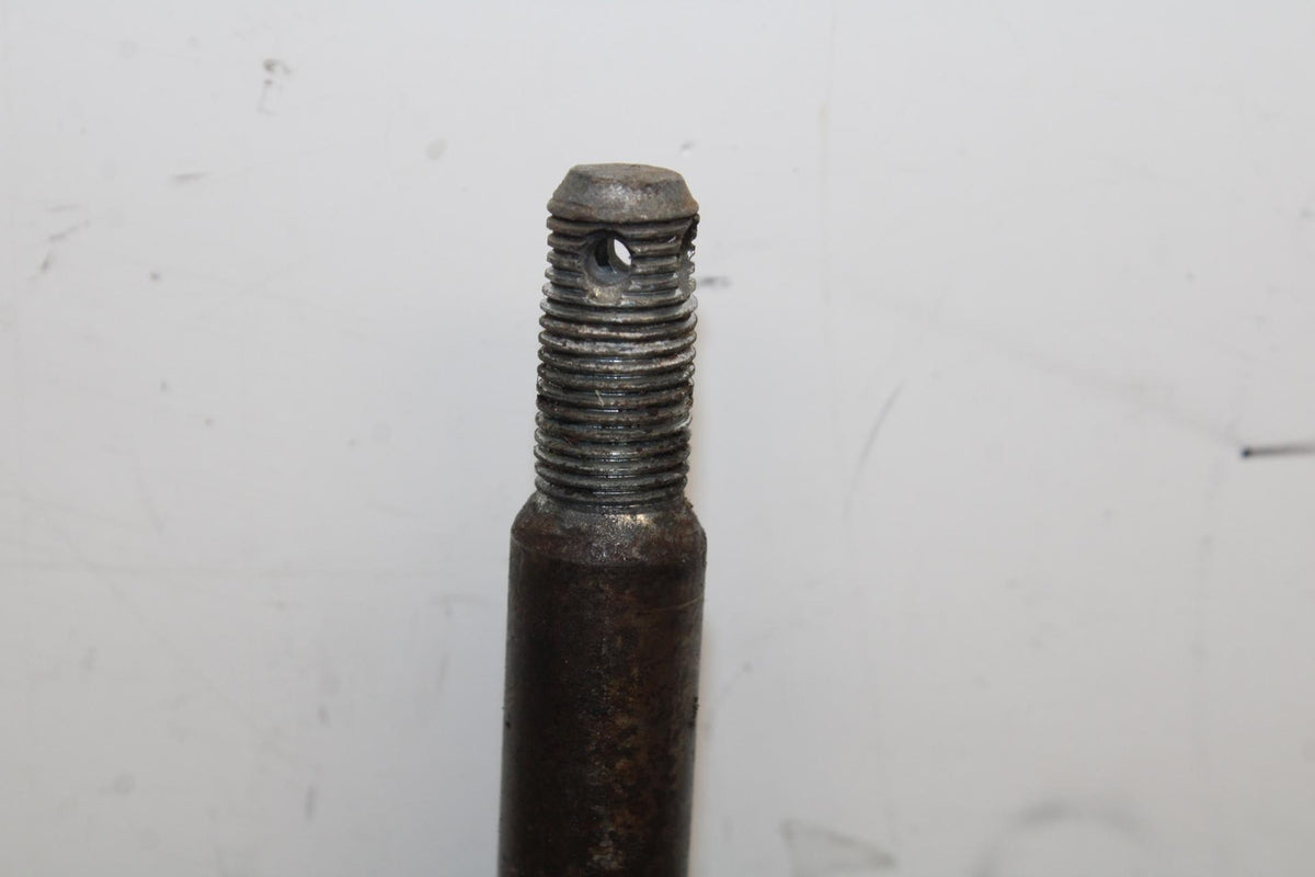 80-81 SUZUKI GS1000GL FRONT WHEEL RIM AXLE PIVOT BOLT BB103