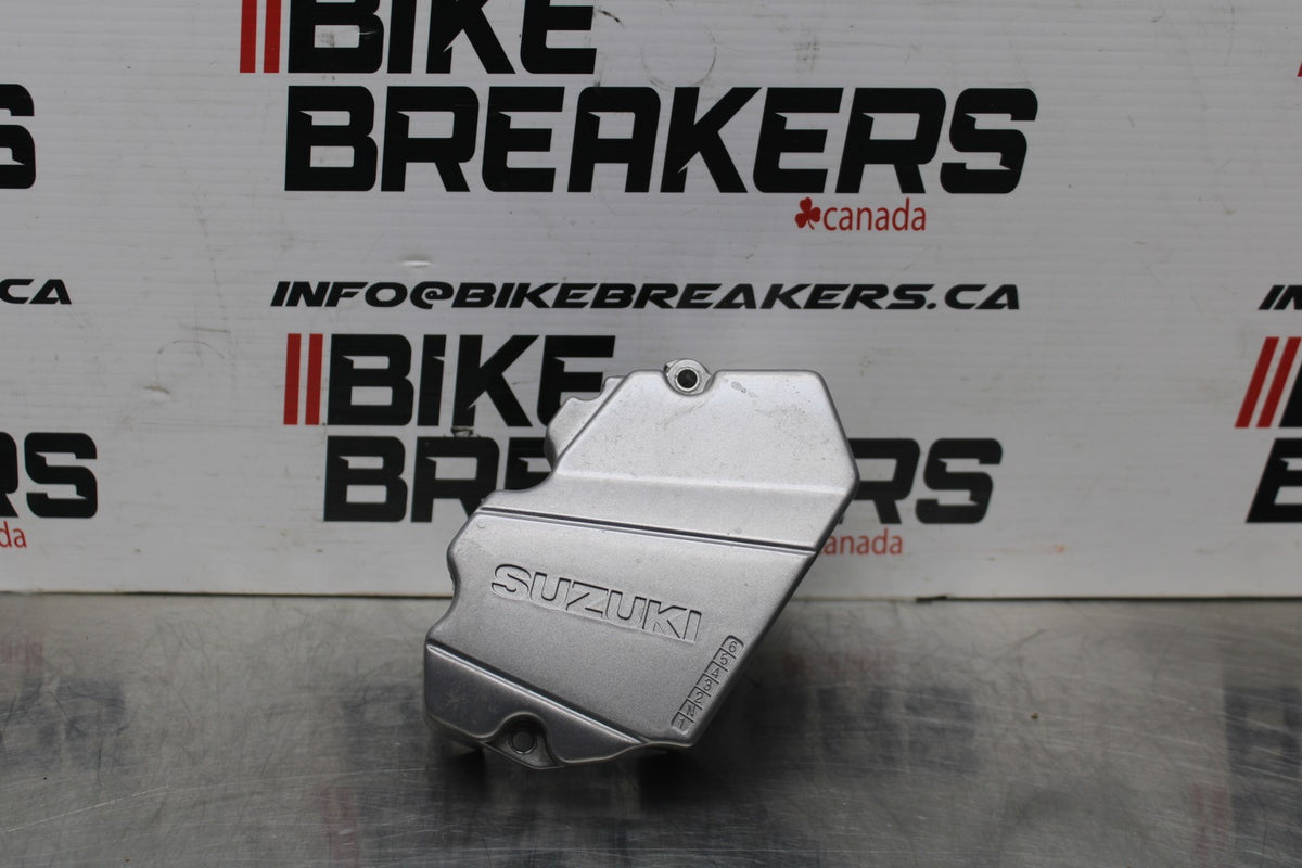 15 SUZUKI GW250F ENGINE SPROCKET COVER BB789