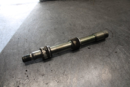 07-08 TRIUMPH DAYTONA 675 FRONT WHEEL RIM AXLE PIVOT BOLT BB685