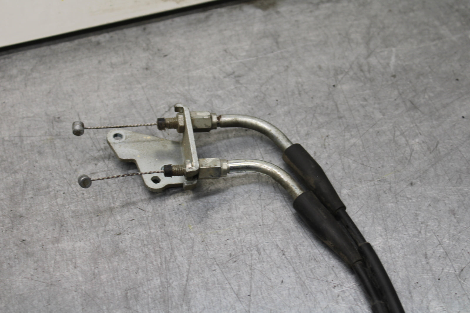 07-08 SUZUKI BURGMAN 650 THROTTLE CABLE LINE BB123