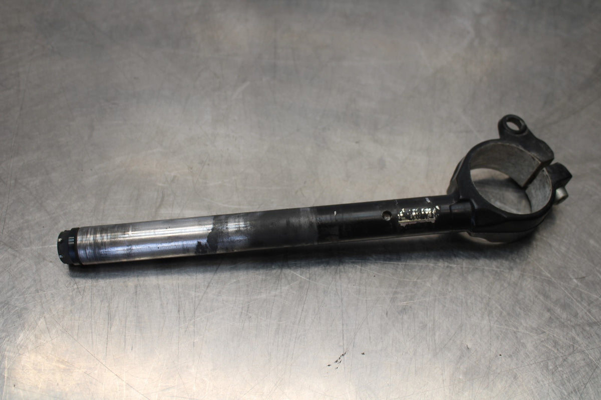 2007 Kawasaki Ninja ZX6R ZX600P RIGHT CLIP ON HANDLEBAR BB175