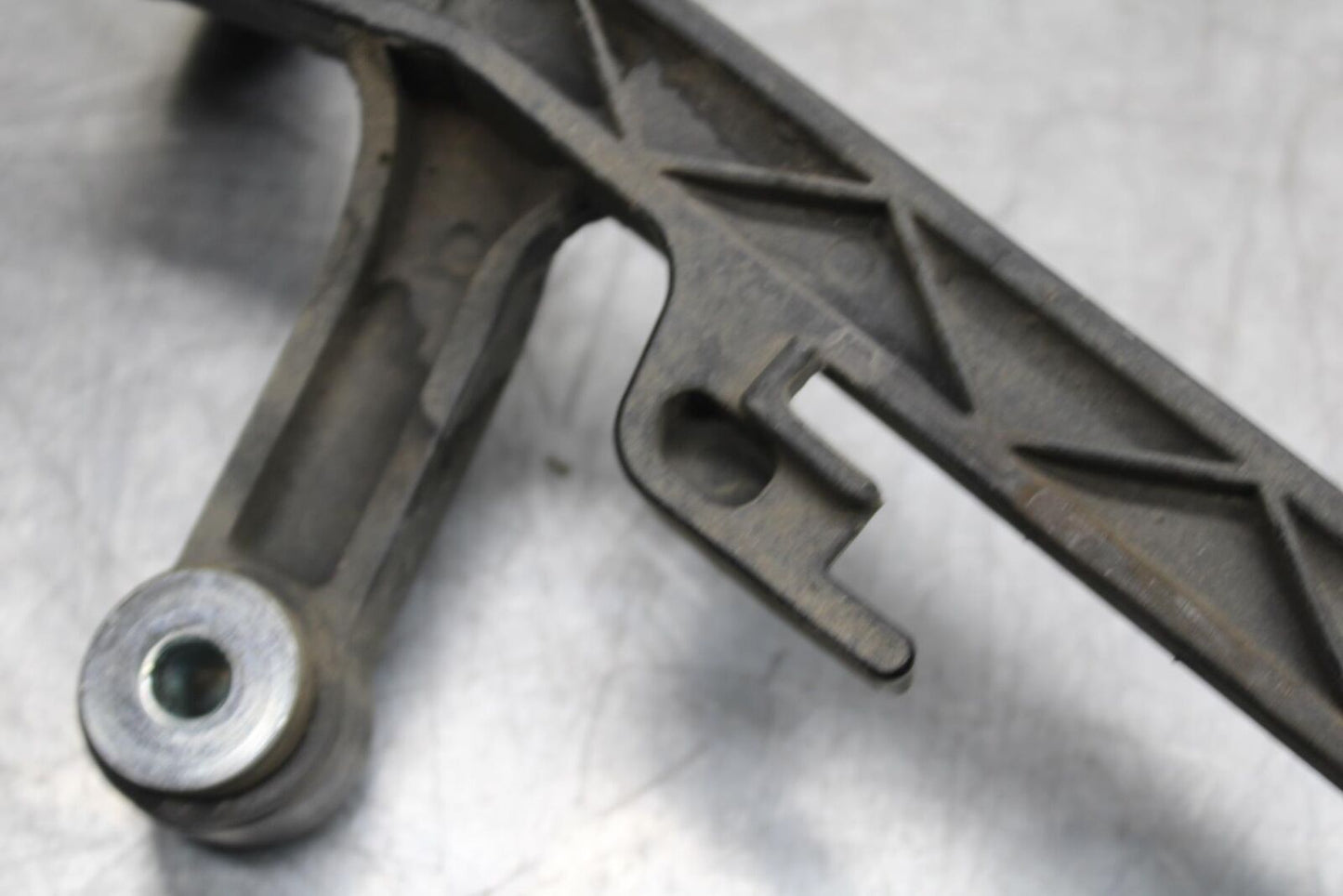 1999 Honda ST1100 LEFT PANNIER RACK RAIOL BRACKET BB222