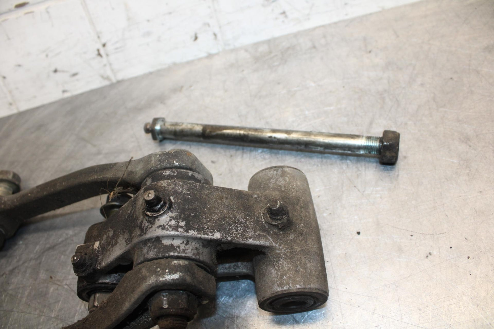 1996 Kawasaki Ninja 600R ZX600C REAR DOGBONE SHOCK LINKAGE LINK BB35