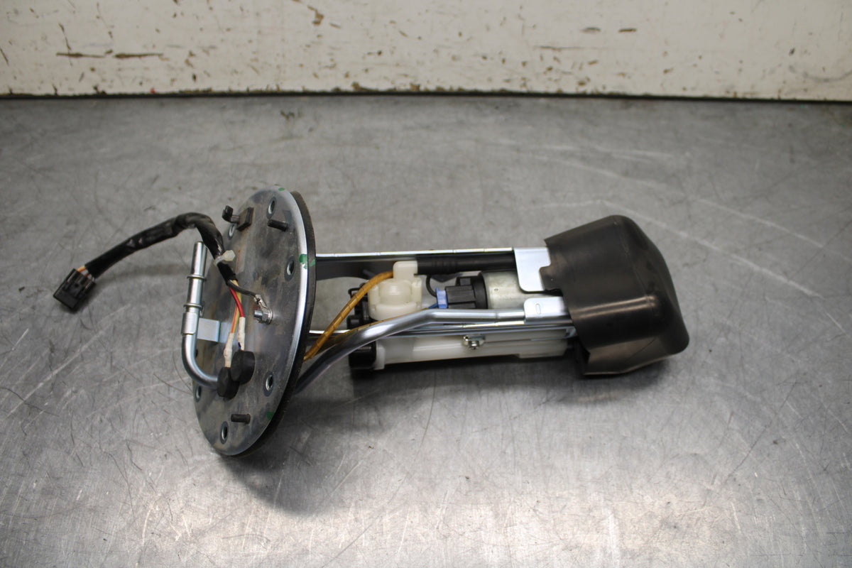 14 HONDA CTX1300A FUEL GAS PUMP BB732