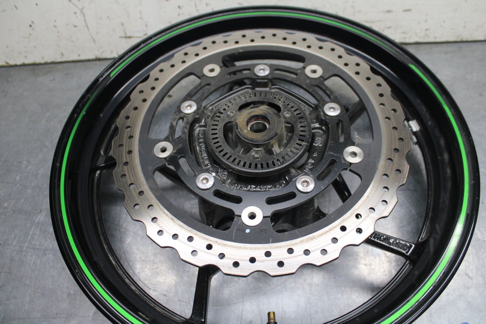 18-23 KAWASAKI NINJA 400 EX400 ABS FRONT WHEEL FRONT RIM BB747