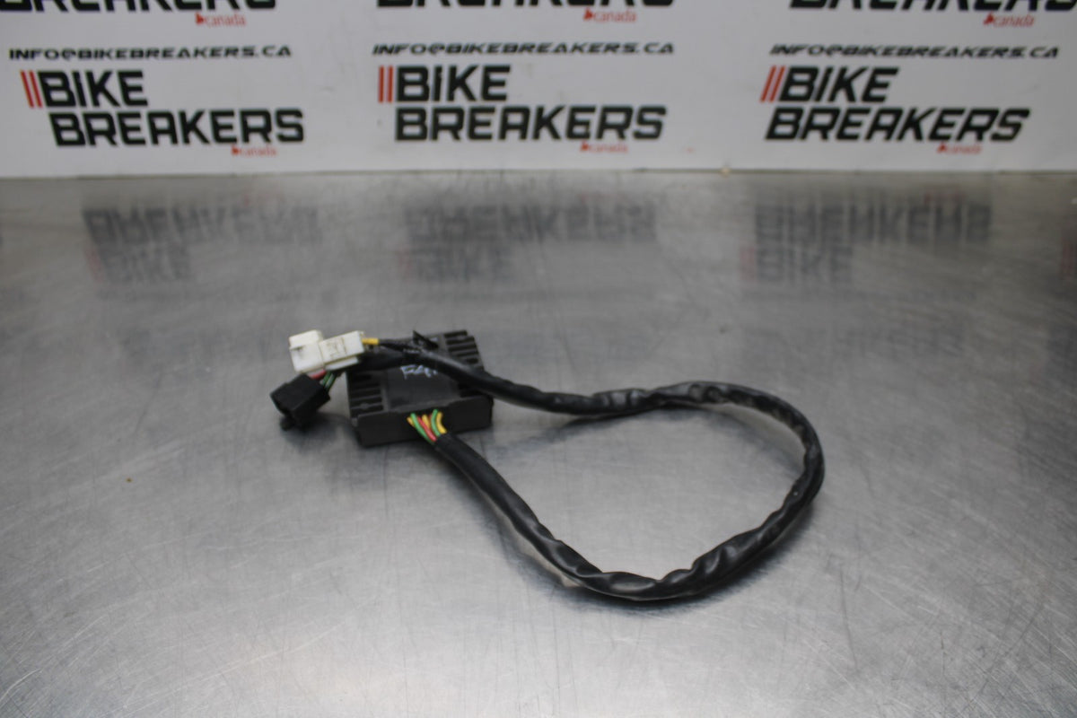 01-06 HONDA CBR600F4I RECTIFIER VOLTAGE REGULATOR BB778