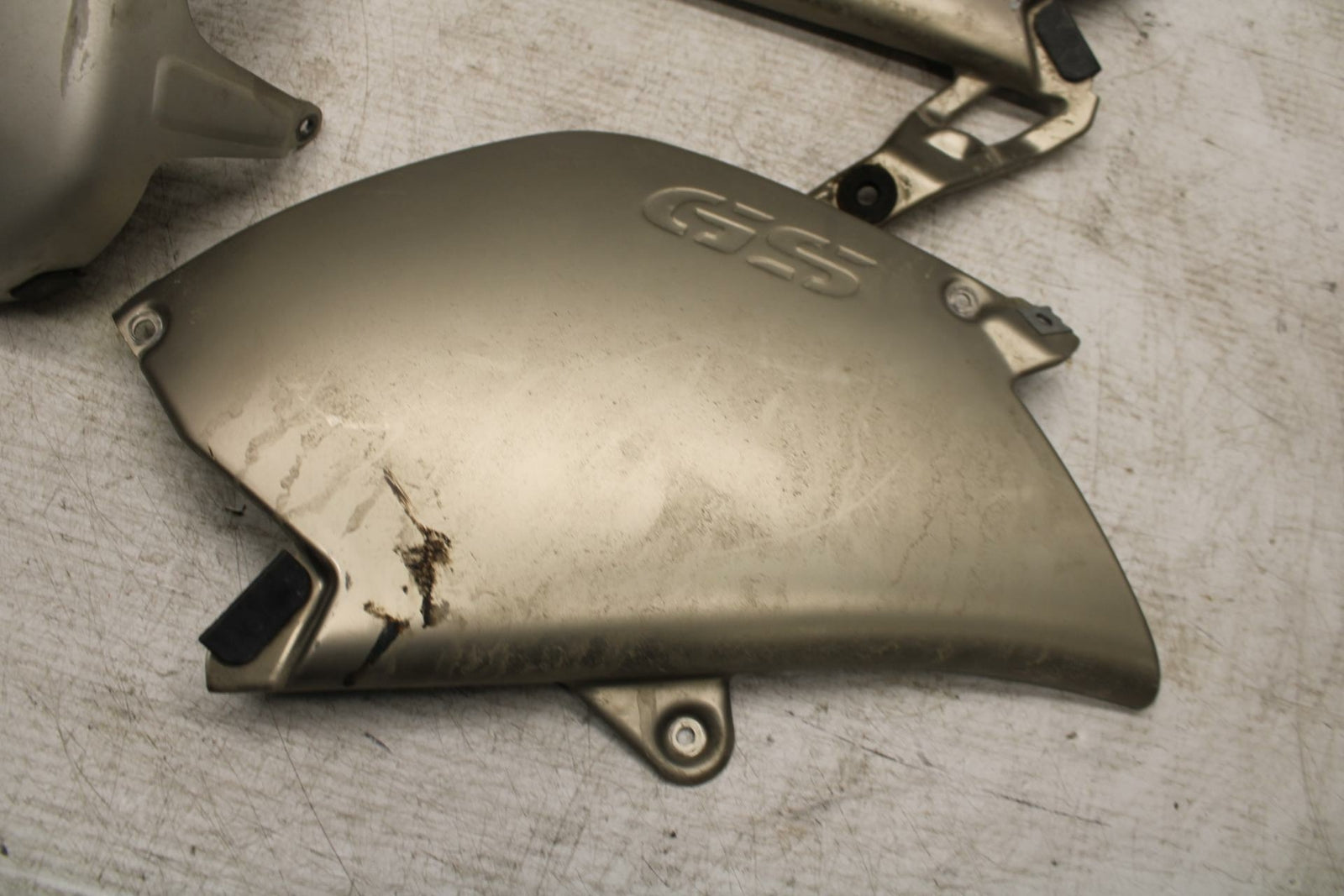 07-13 BMW R1200GS ADVENTURE SIDE COVERS BB368