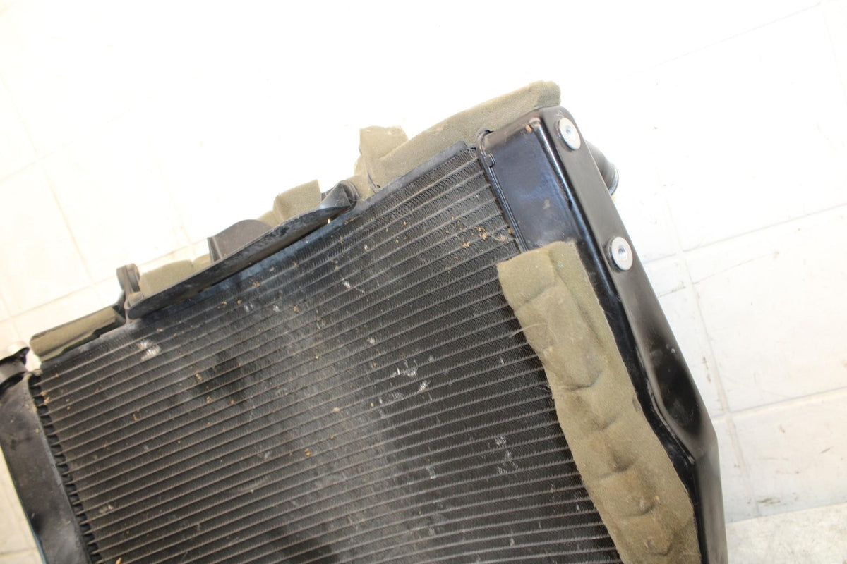 2008 Yamaha YZF R6 ENGINE RADIATOR MOTOR COOLER COOLING RADIATER BB521