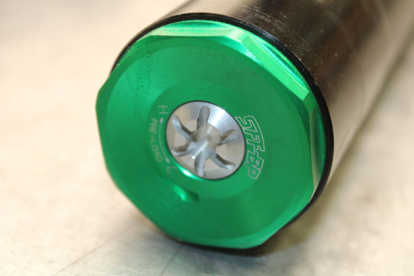 13-18 KAWASAKI NINJA ZX6R FRONT FORKS SET PAIR 44071-0834-56K BB666