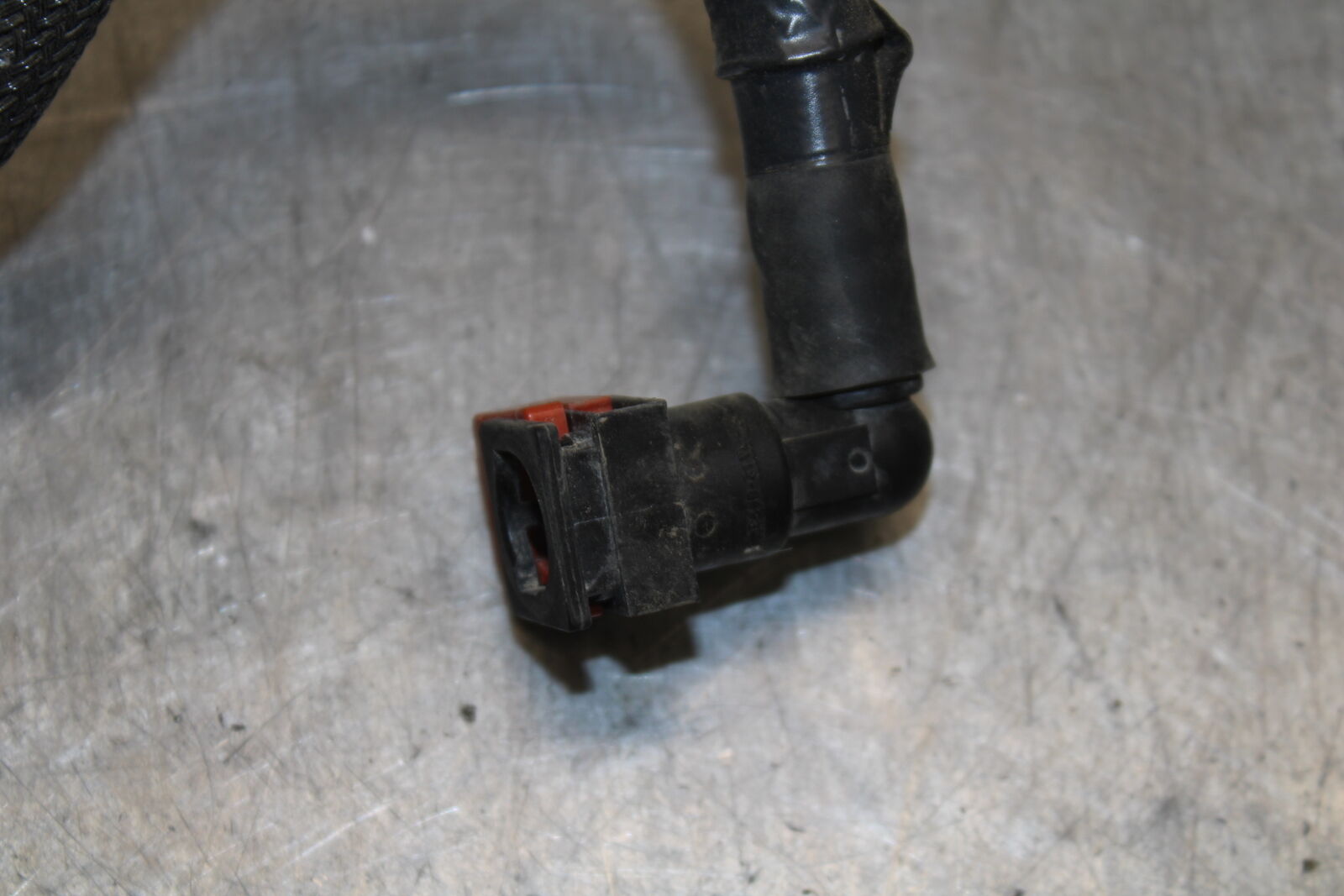 19-23 KAWASAKI NINJA ZX6R FUEL HOSE GAS LINE TUBE PIPE BB701