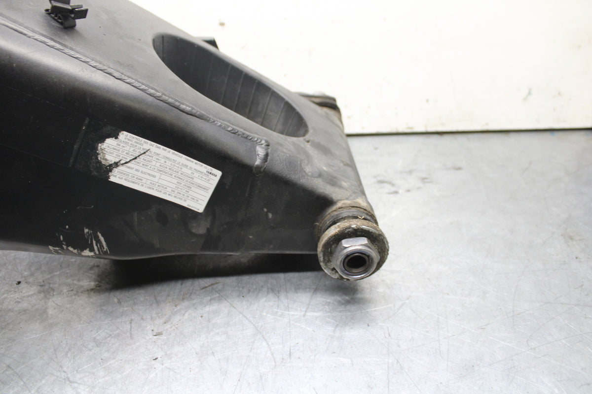 06 YAMAHA YZF R6 REAR SWINGARM BACK SUSPENSION SWING ARM BB716