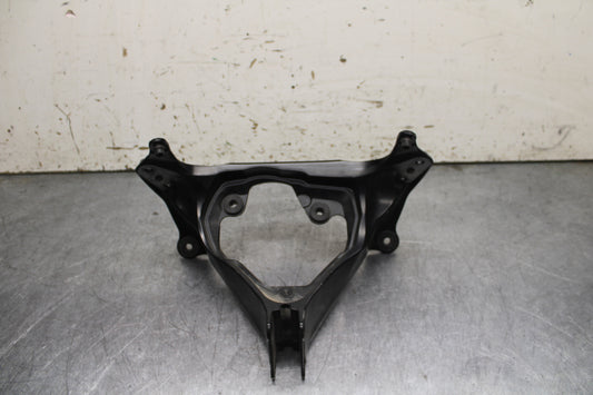 06-07 SUZUKI GSXR750 OEM UPPER FAIRING MIRROR GAUGES STAY BRACKET BB110